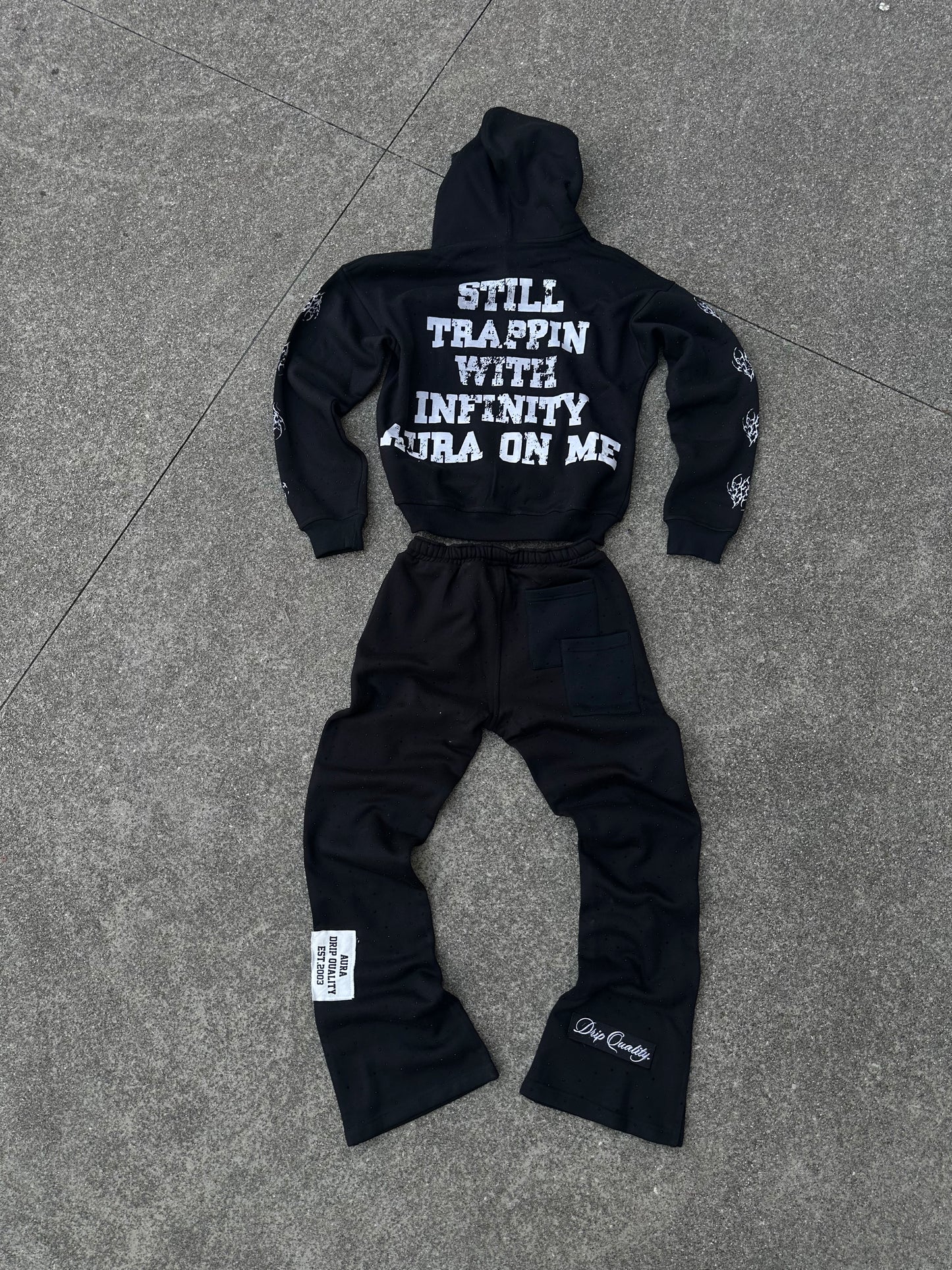 AURA DEPT. SHININ TRACKSUITE SET
