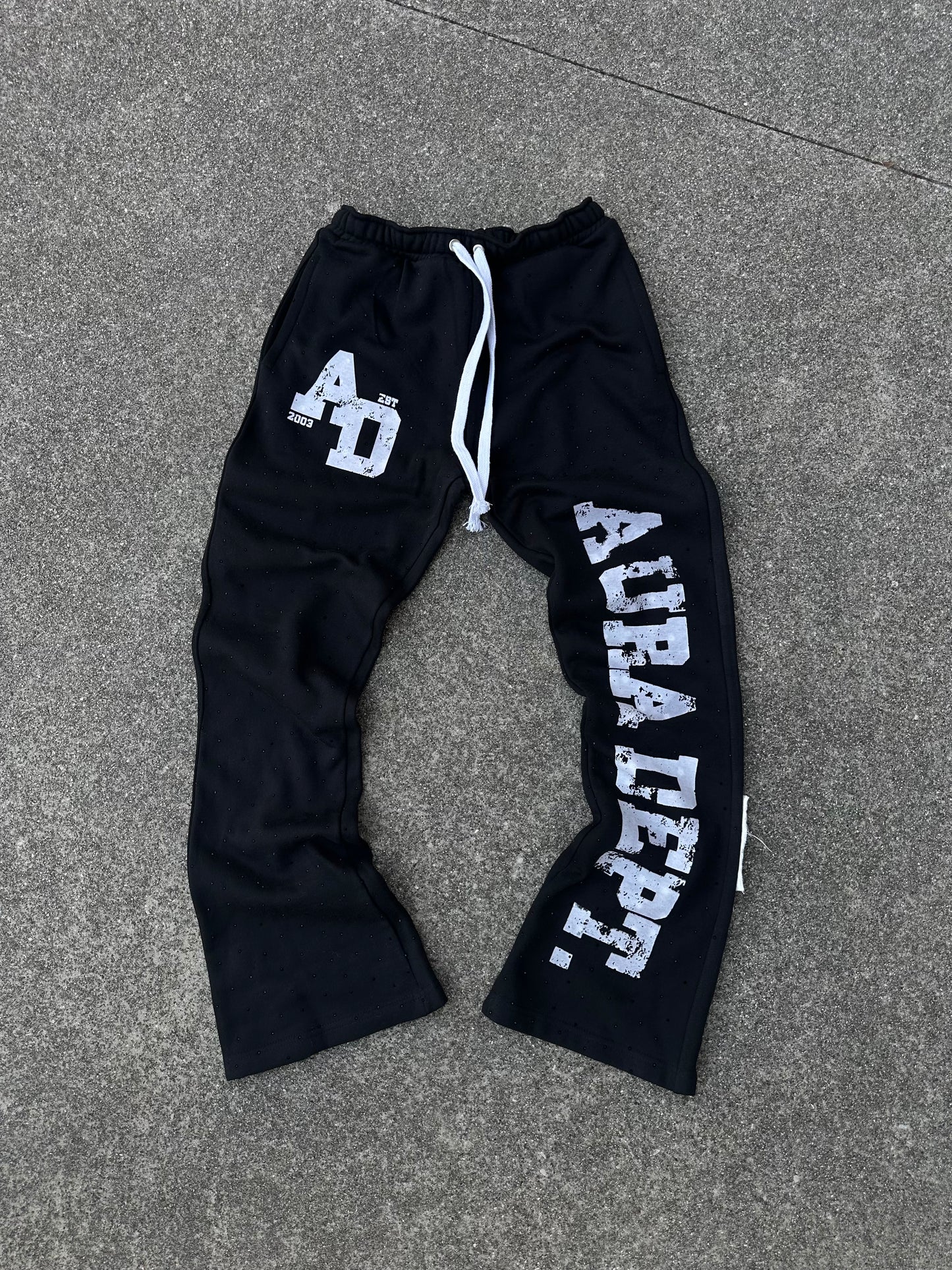 AURA DEPT. SHININ TRACKSUITE SET